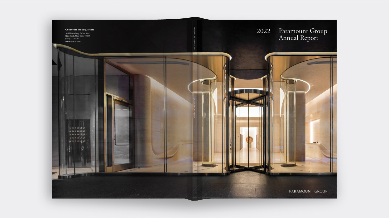 Front and back cover of Paramount's annual report